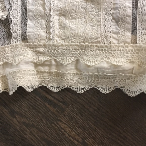 Lace and tool boho top - Picture 4 of 7
